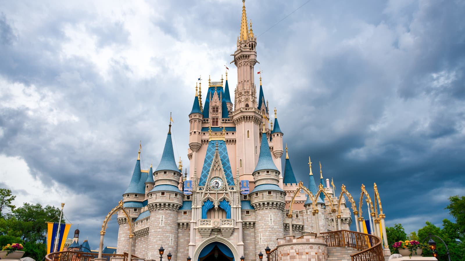 Hurricane Ian Walt Disney World Universal To Close Florida Parks