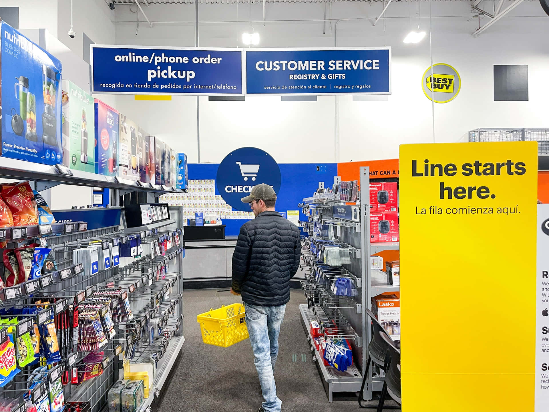 The Future Of Shopping Is At Best Buy Wallpaper