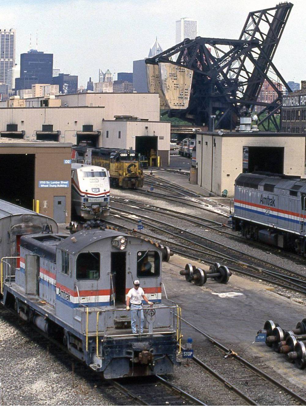 Photo Chicago Amtrak Trains In Yard Bascule Bridge