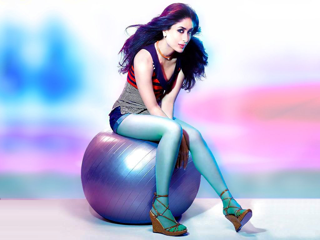 Fitness Photoshoot Indian Kareena Kapoor HD Desktop Wallpaper