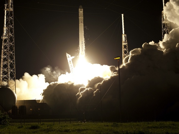 Engines Ignite For Spacex S Falcon Launch Space Wallpaper