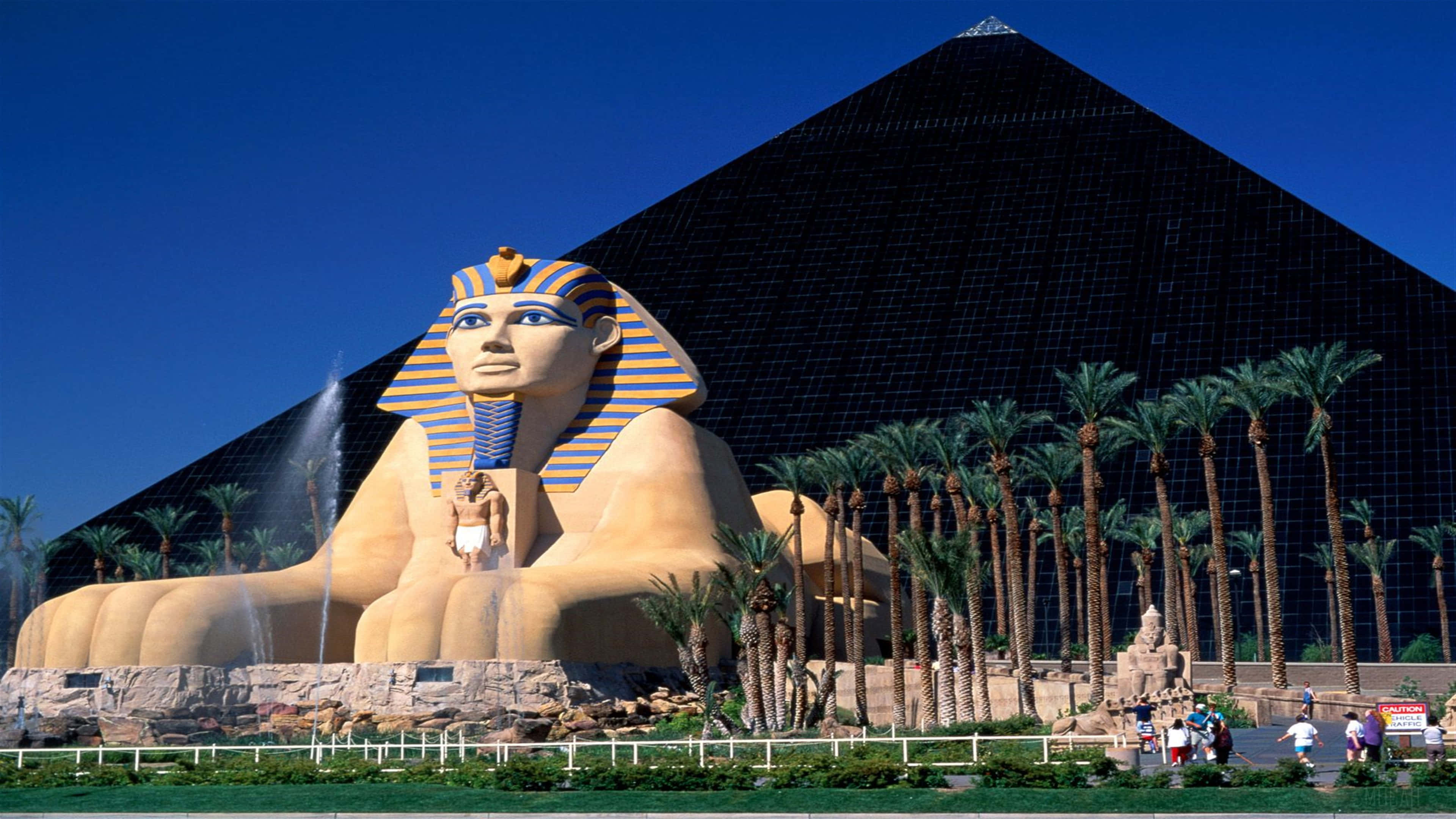 Las Vegas Resort Luxor Hotel And Casino Wallpaper