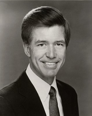 Gray Davis Wallpaper