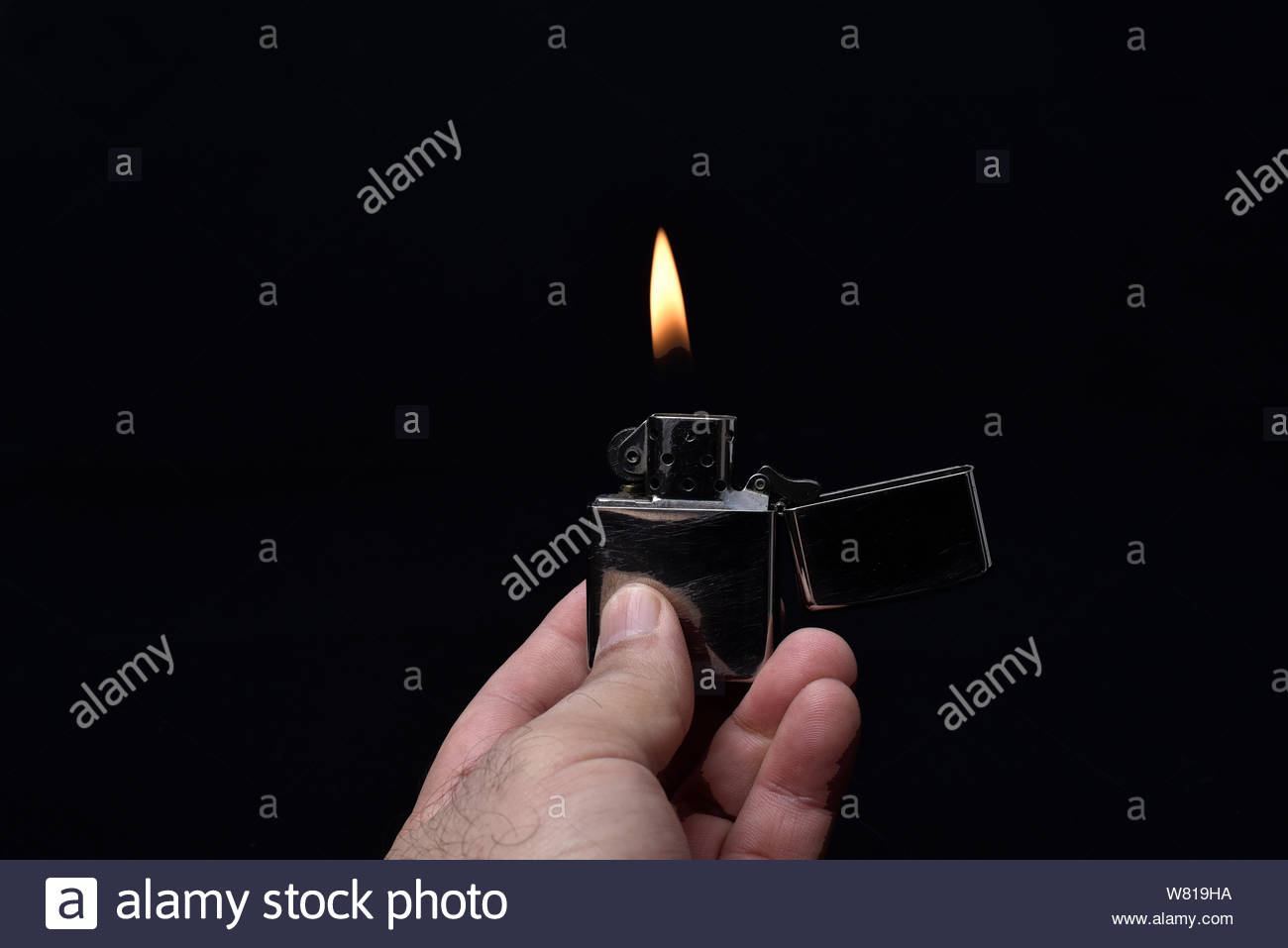 Notch [Single Flame Torch Lighter]