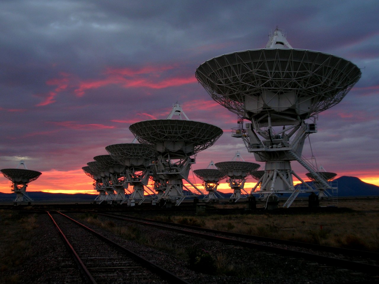 The Very Large Array Vla Radio Telescope At Sunrise Popular