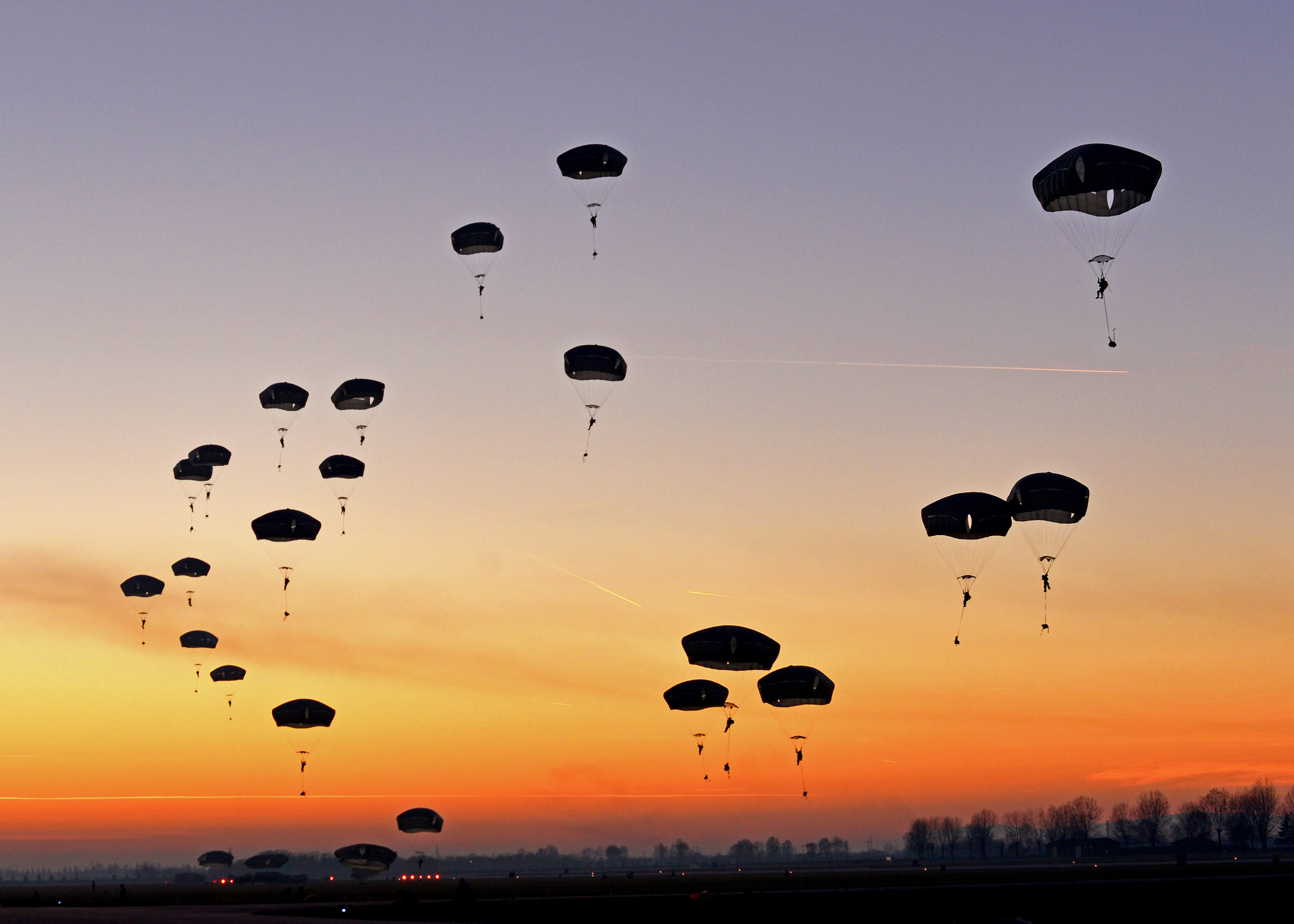 Army Airborne Jump Wallpaper
