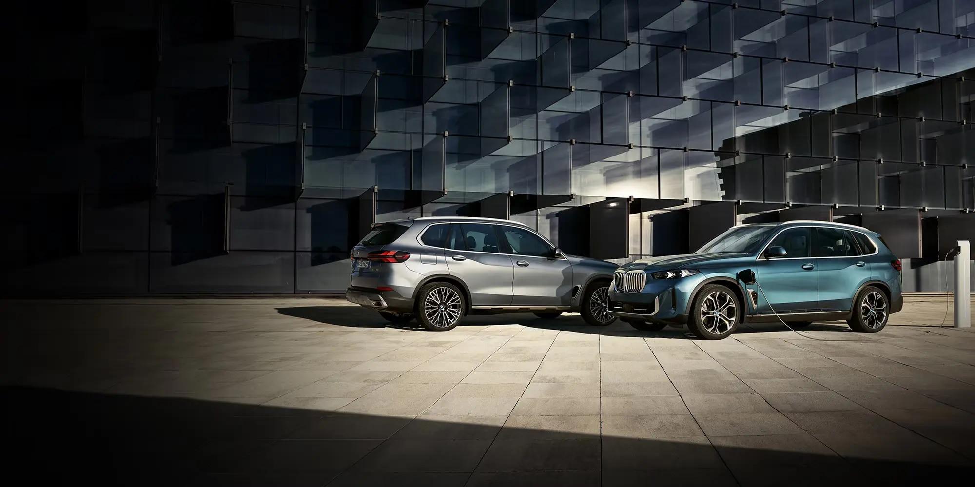 Vs Bmw X5 Comparison Of Features Trims Specs