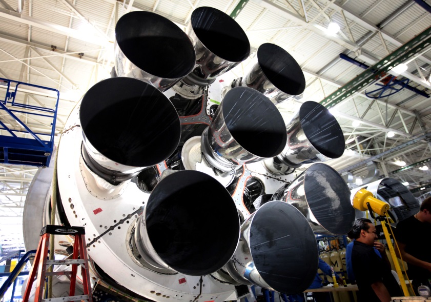 SES signs up for launch with more powerful Falcon 9