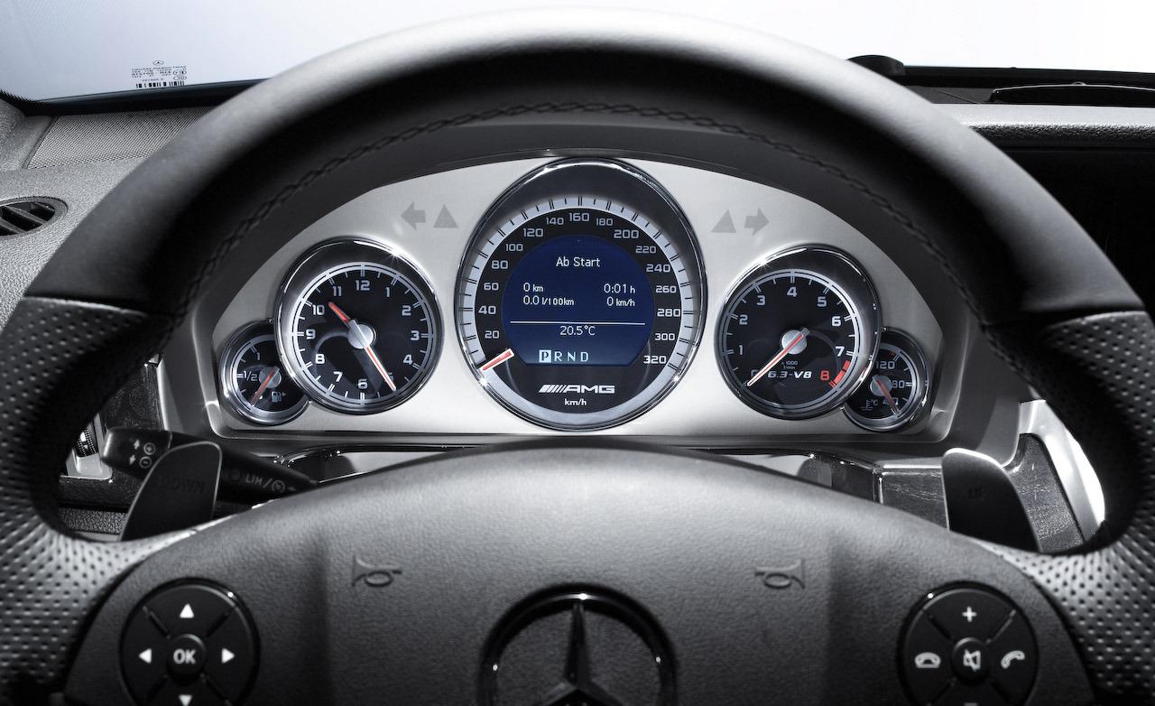 Mercedes Benz E63 Amg Sedan Steering Wheel And Instrument Cluster