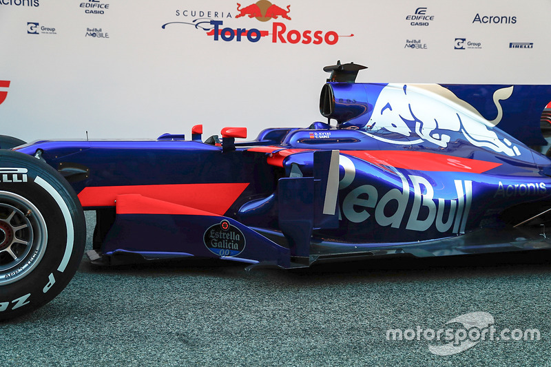 Gallery F1 Toro Rosso Str12 In Full Detail