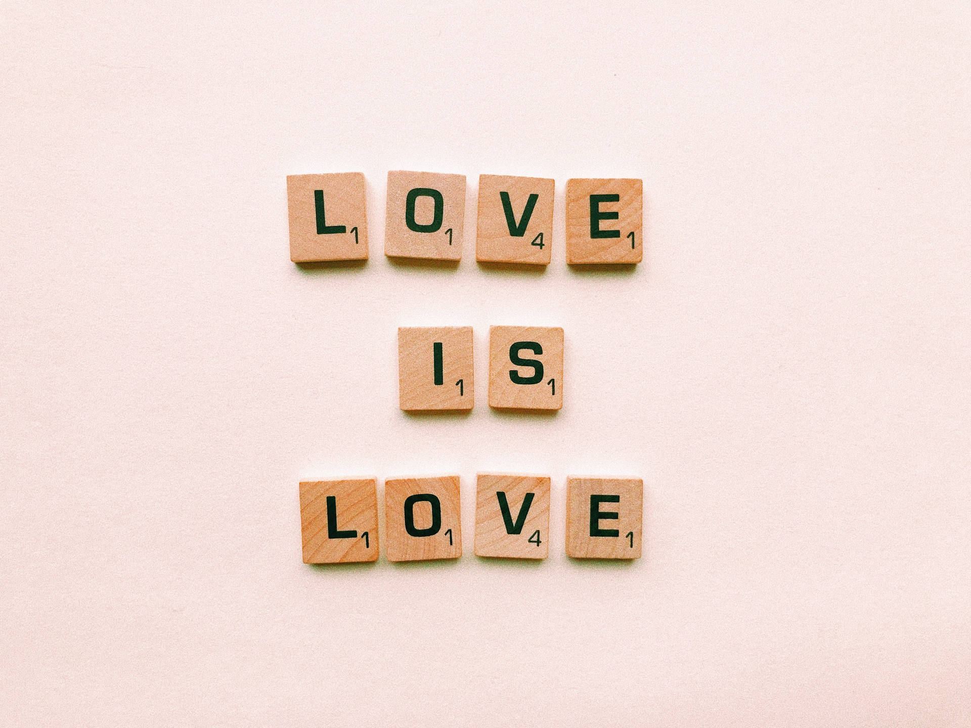 Romantic Love Is Wallpaper