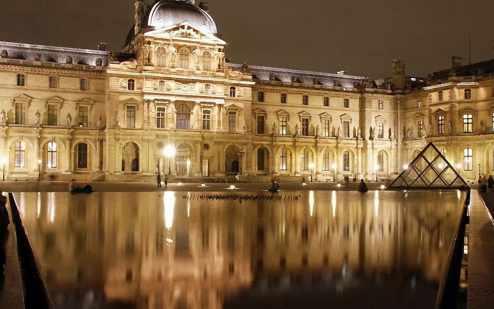 High Resolution The Louvre HD Wallpaper Id For Pc