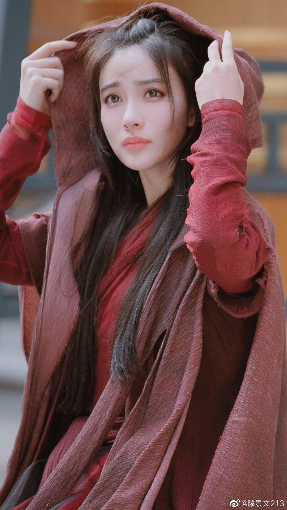 Sk K2528 On Meng Zi Yi Asian Beauty