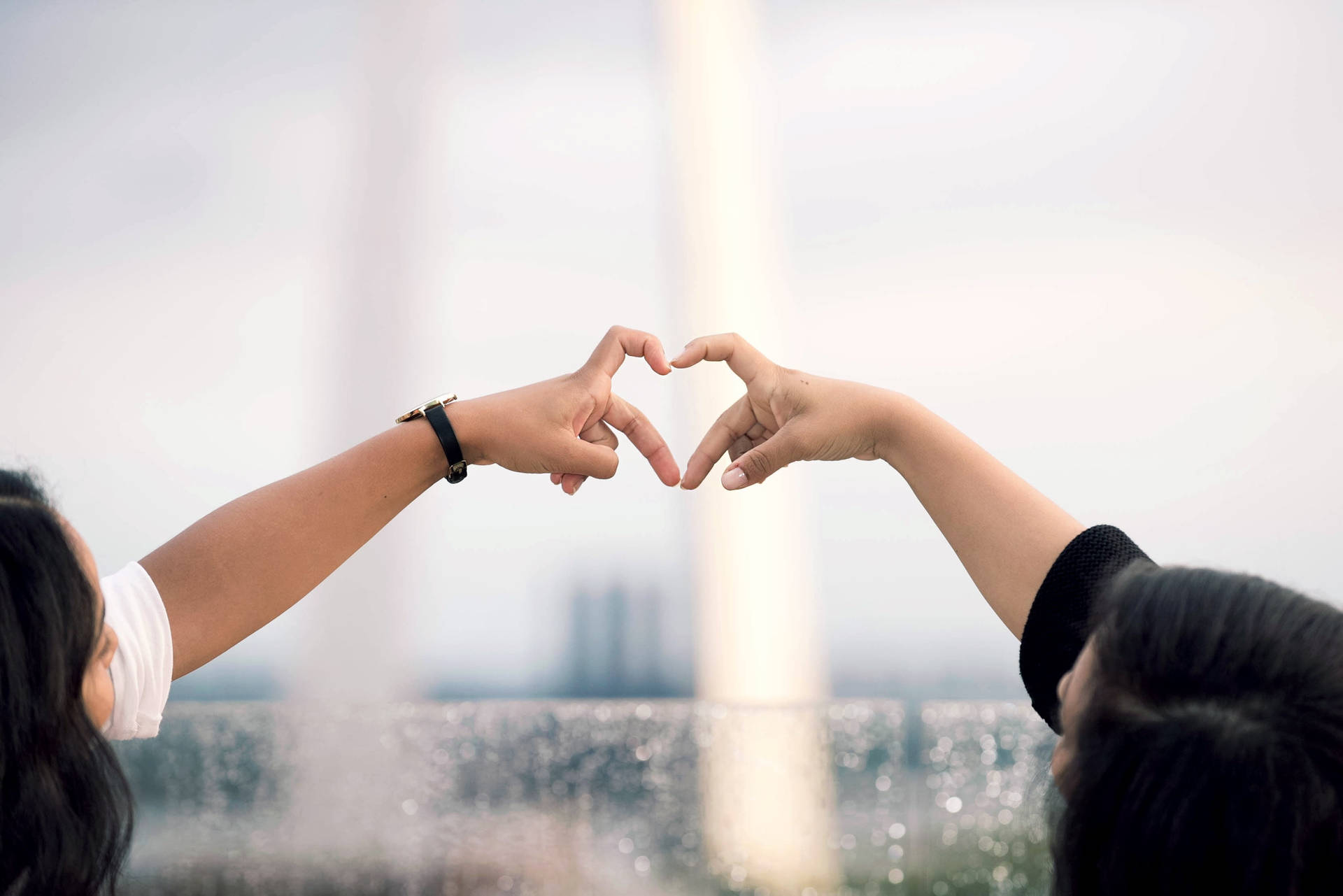 Finger Heart Wallpaper
