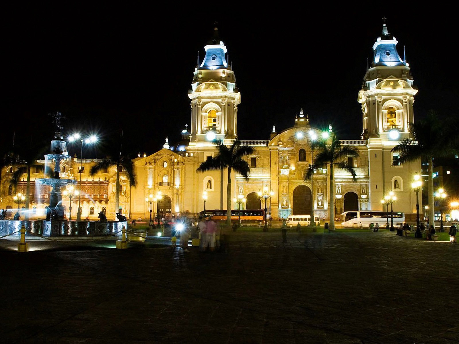Capital of Peru 1600x1200 WallpapersLima 1600x1200 Wallpapers