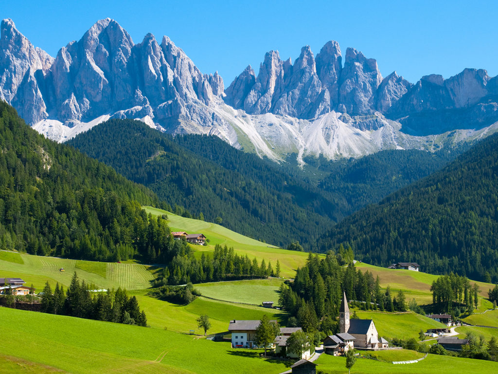 Swiss Landscape Wallpaper Png Transparent Best Stock Photos