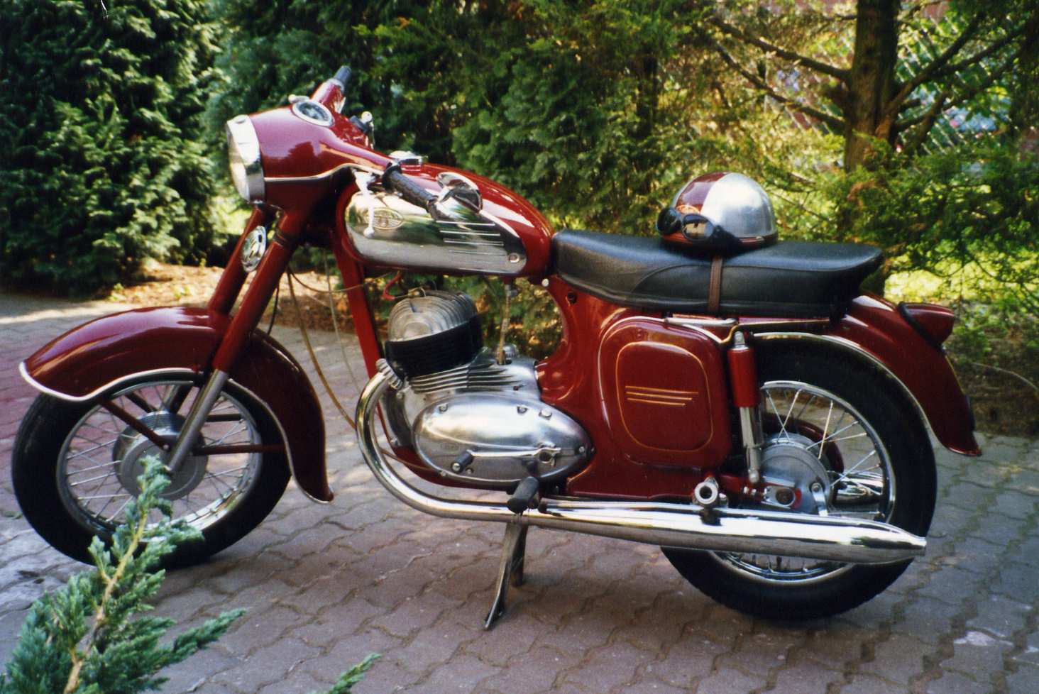 Jawa Motorcycle Image