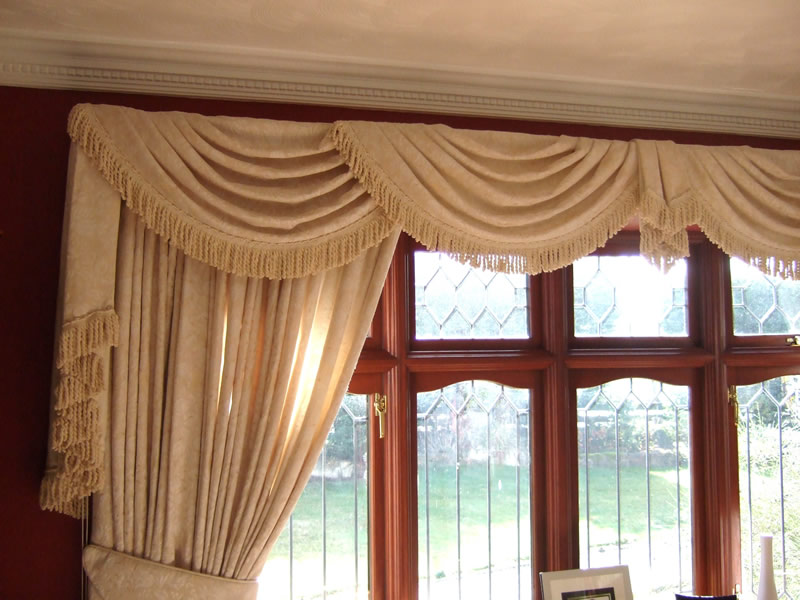 Curtains Swags And Tails Voiles Pelmets And Valances