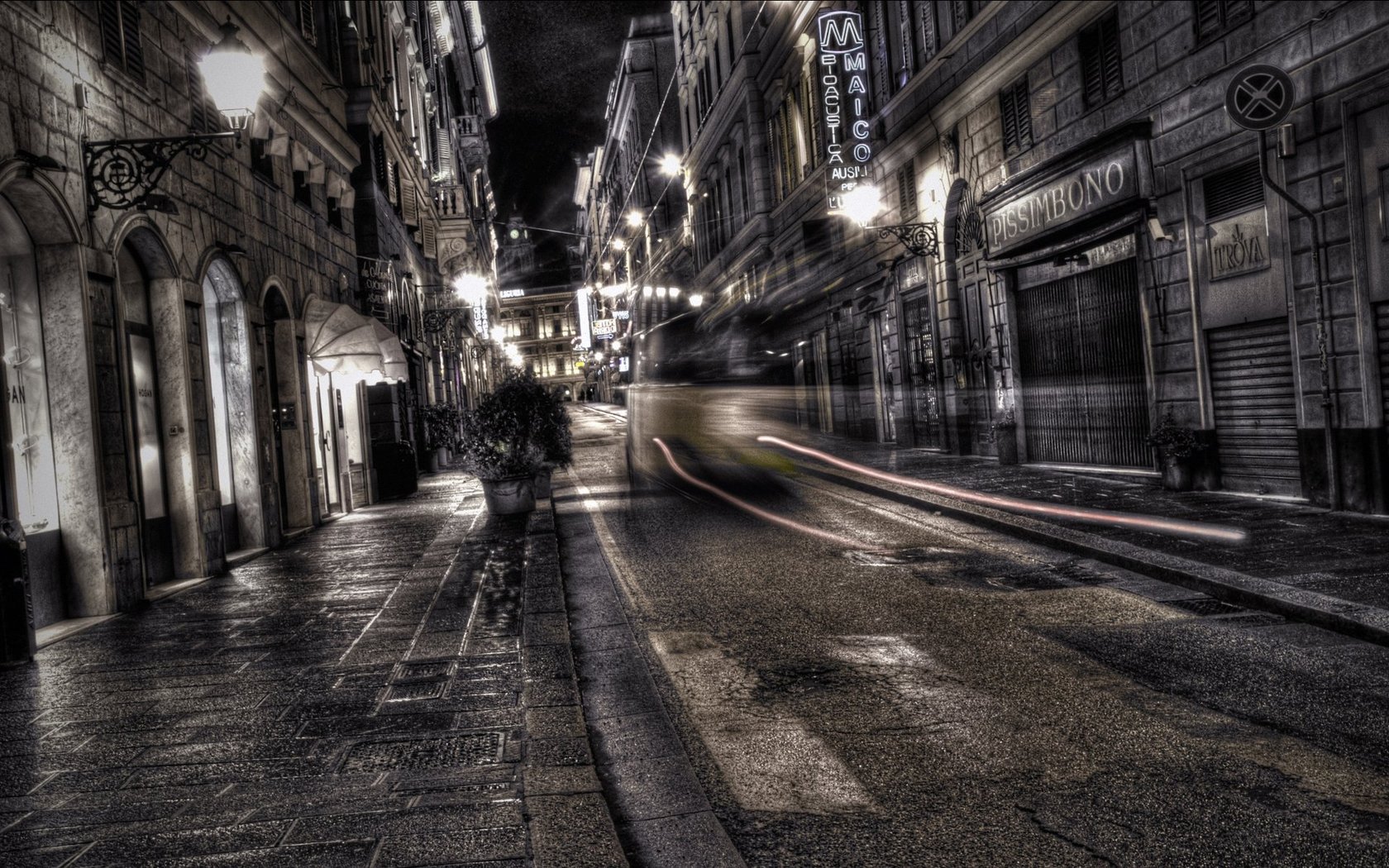 Dark City Street Widescreen Wallpaper