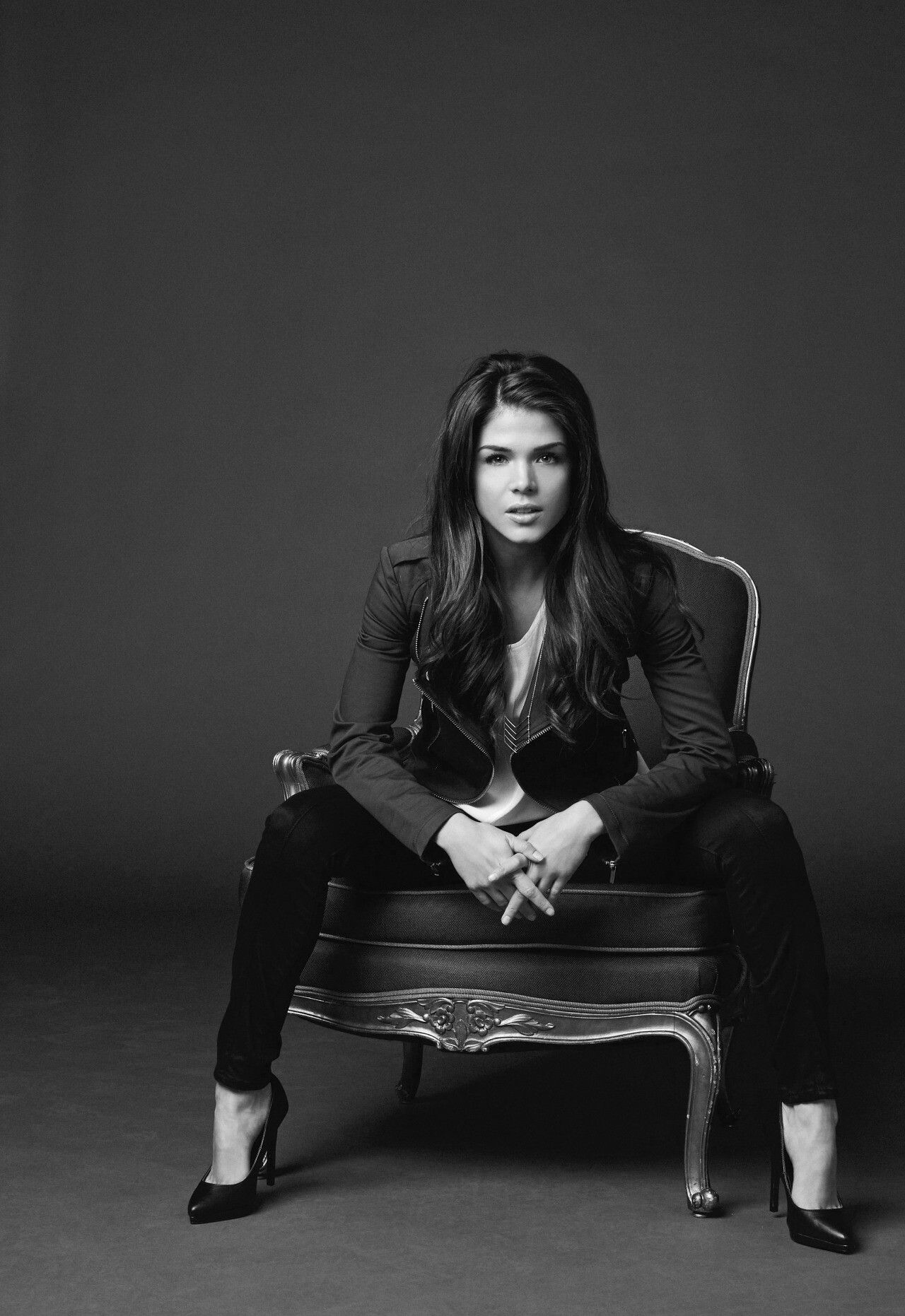 Avery Harris On My Style In Marie Avgeropoulos Girl