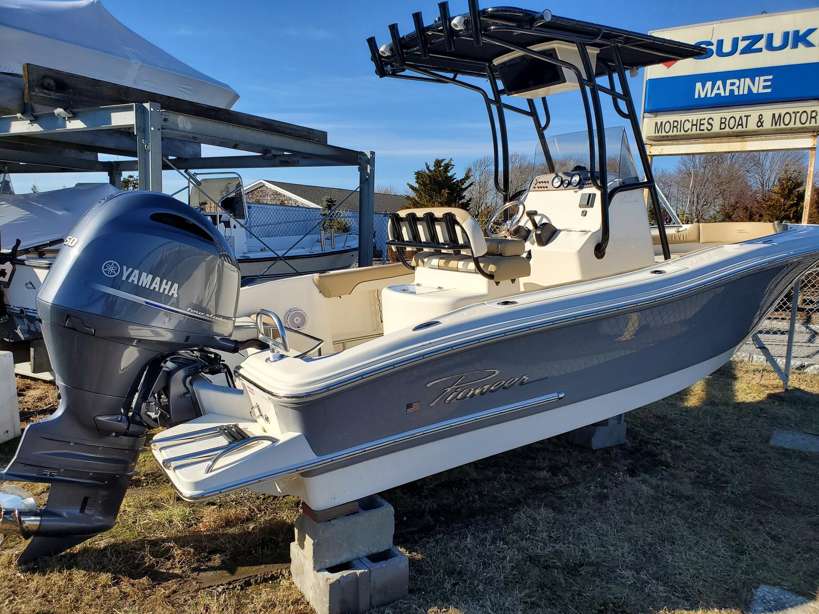 Pioneer Boats Sportfish In East Moriches Ny