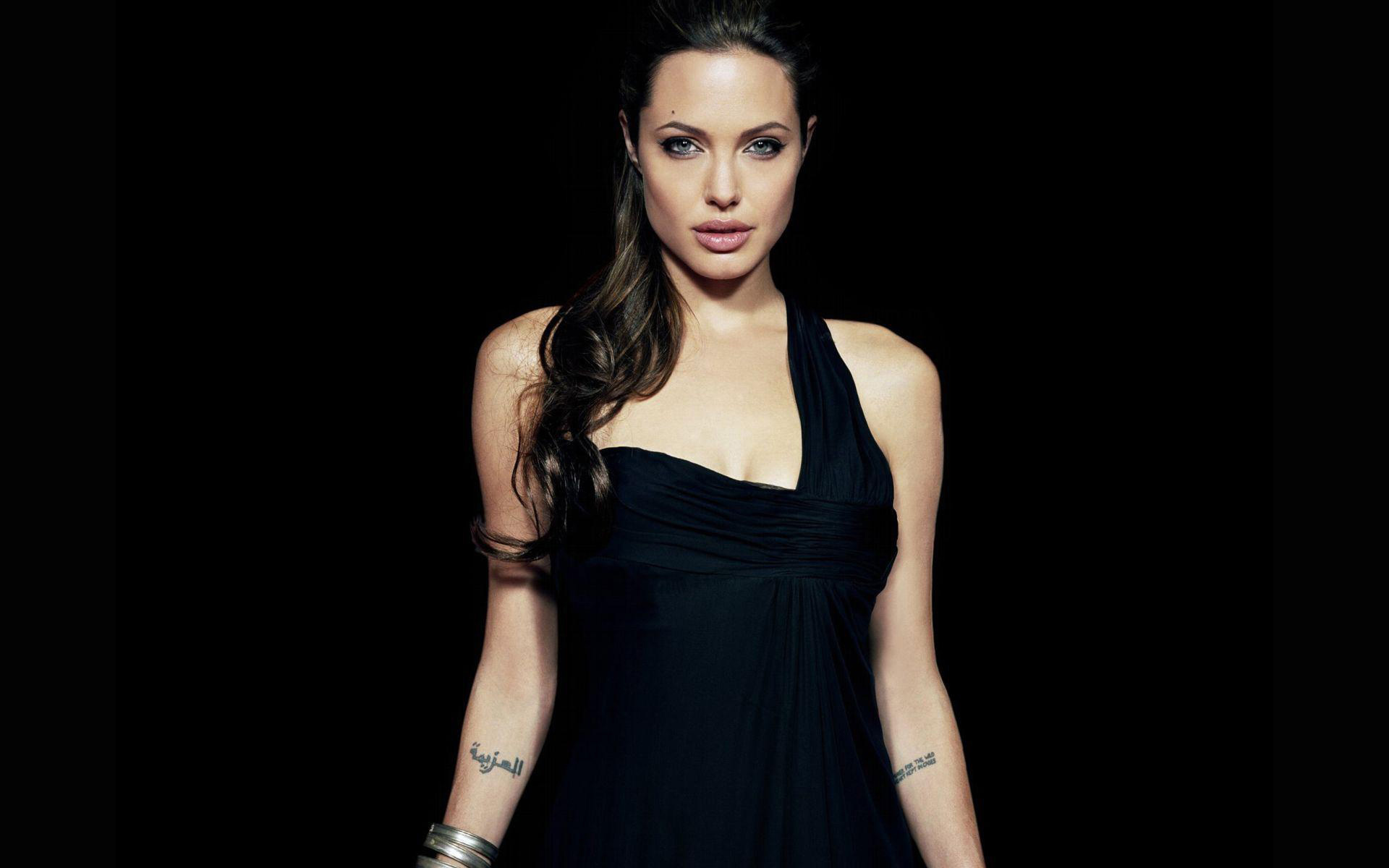 Fondos De Pantalla Angelina Jolie Wallpaper HD Gratis