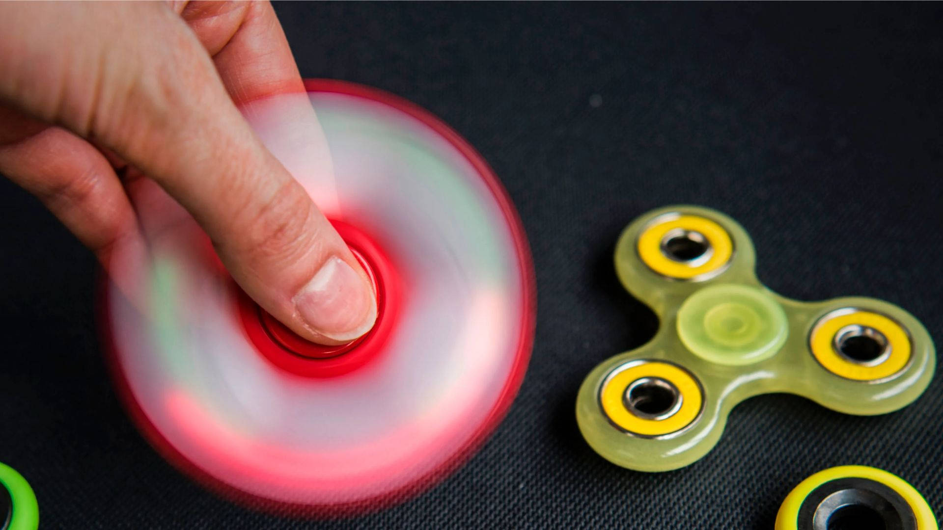Fidget Toys Wallpaper