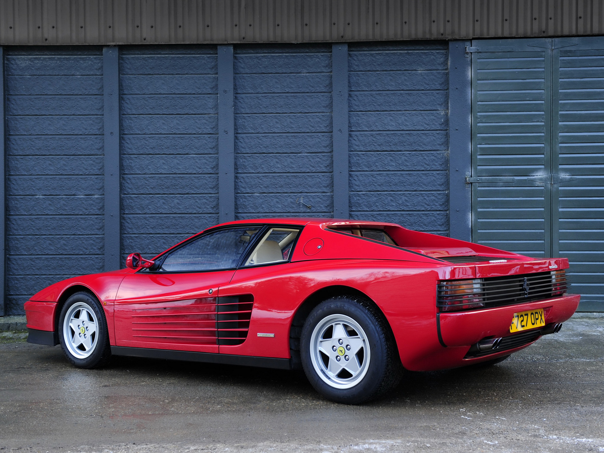 Ferrari Testarossa Supercar G Wallpaper