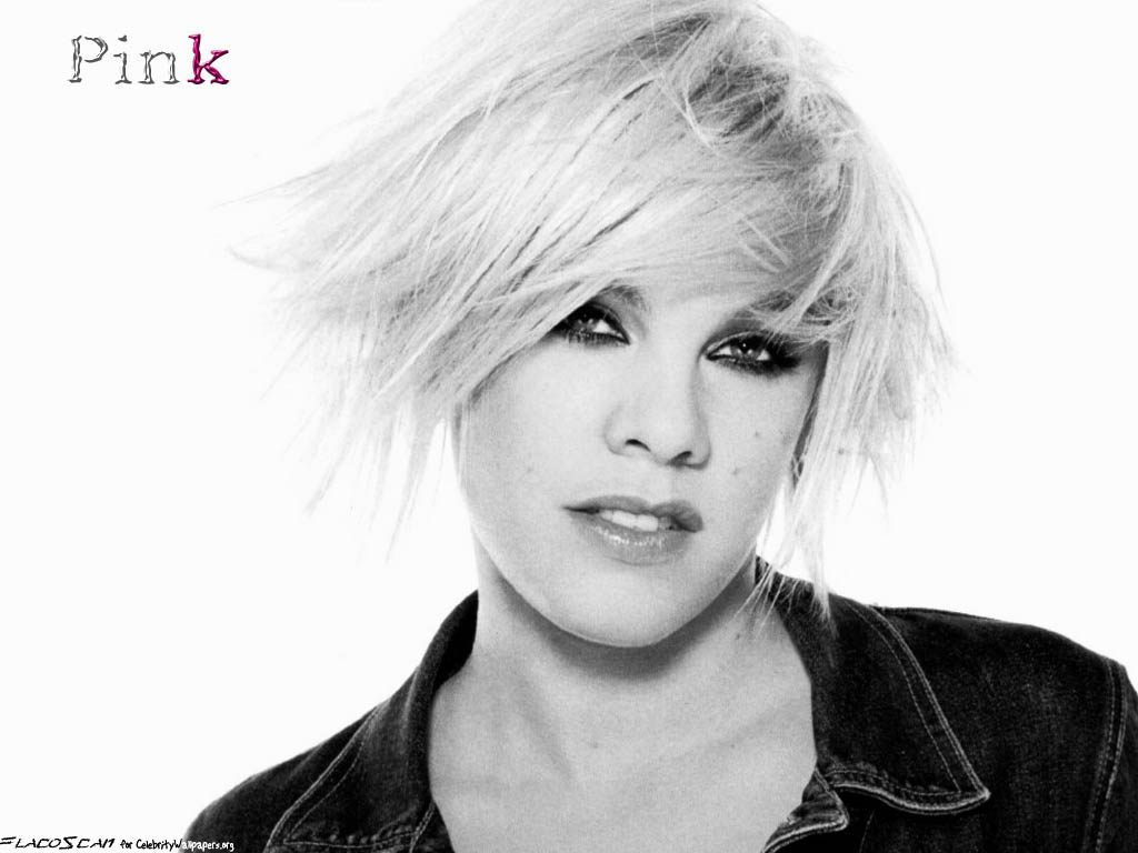 Singer Pink Wallpaper Is An American Contralto