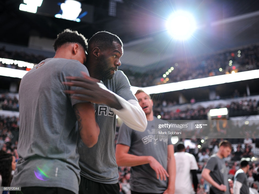 Dewayne Dedmon Of The San Antonio Spurs Shakes Hands With His