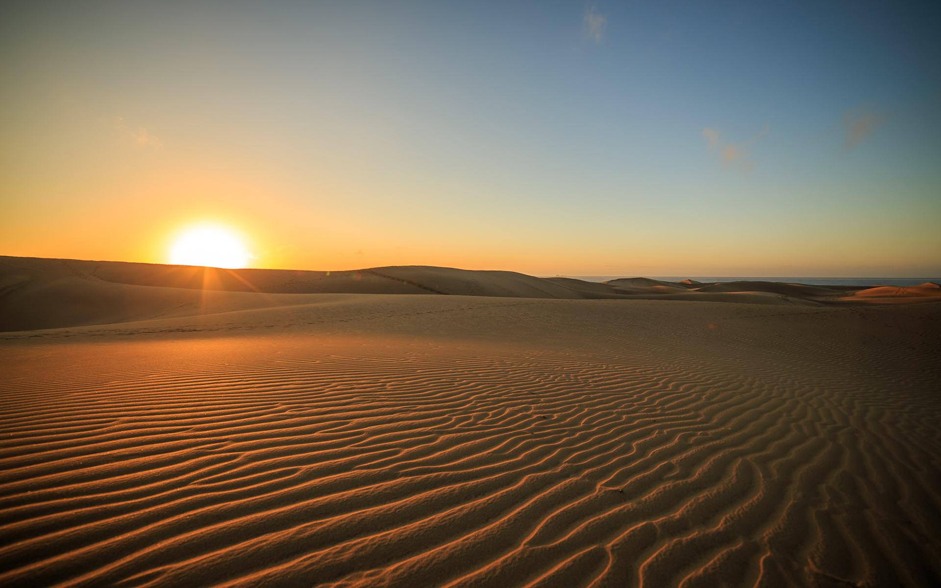 Wallpaper Desert Sunset