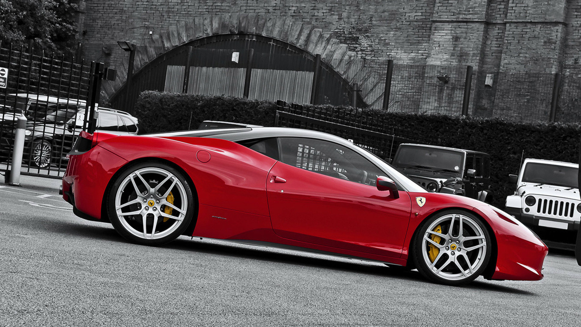 Ferrari Italia HD Wallpaper