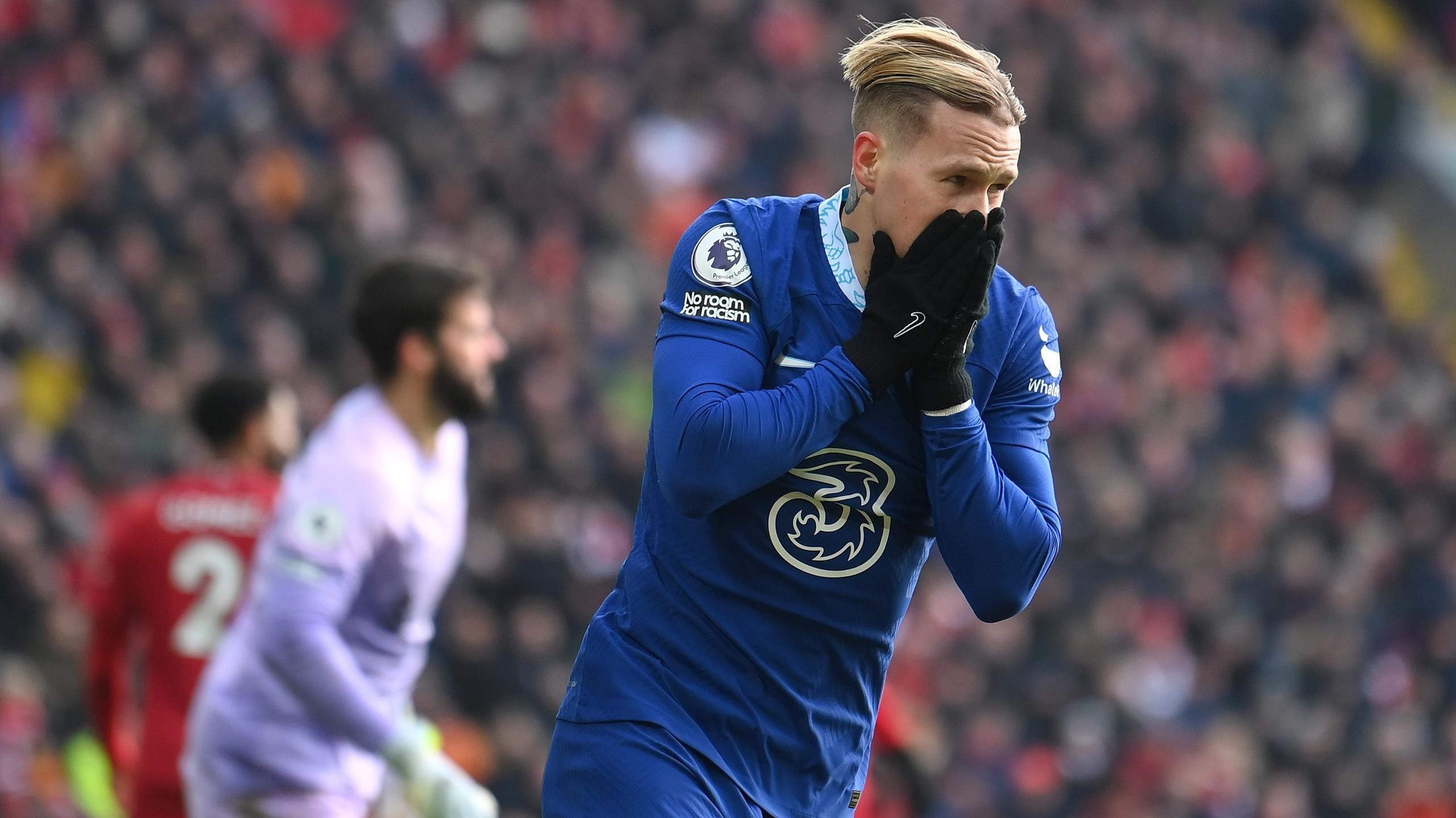 Liverpool Chelsea Mykhaylo Mudryk Makes Bright Cameo From