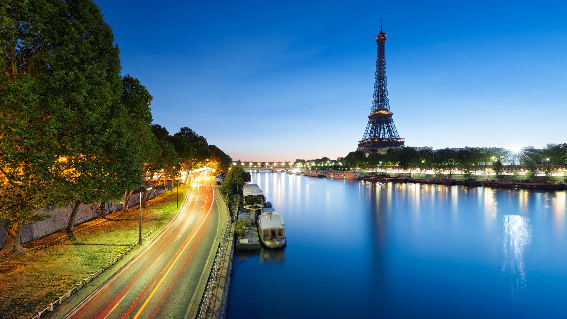 HD Paris Background The City Of Lights And Romance