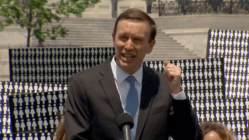 Murphy Says White House Still Mitted To Gun Background Checks