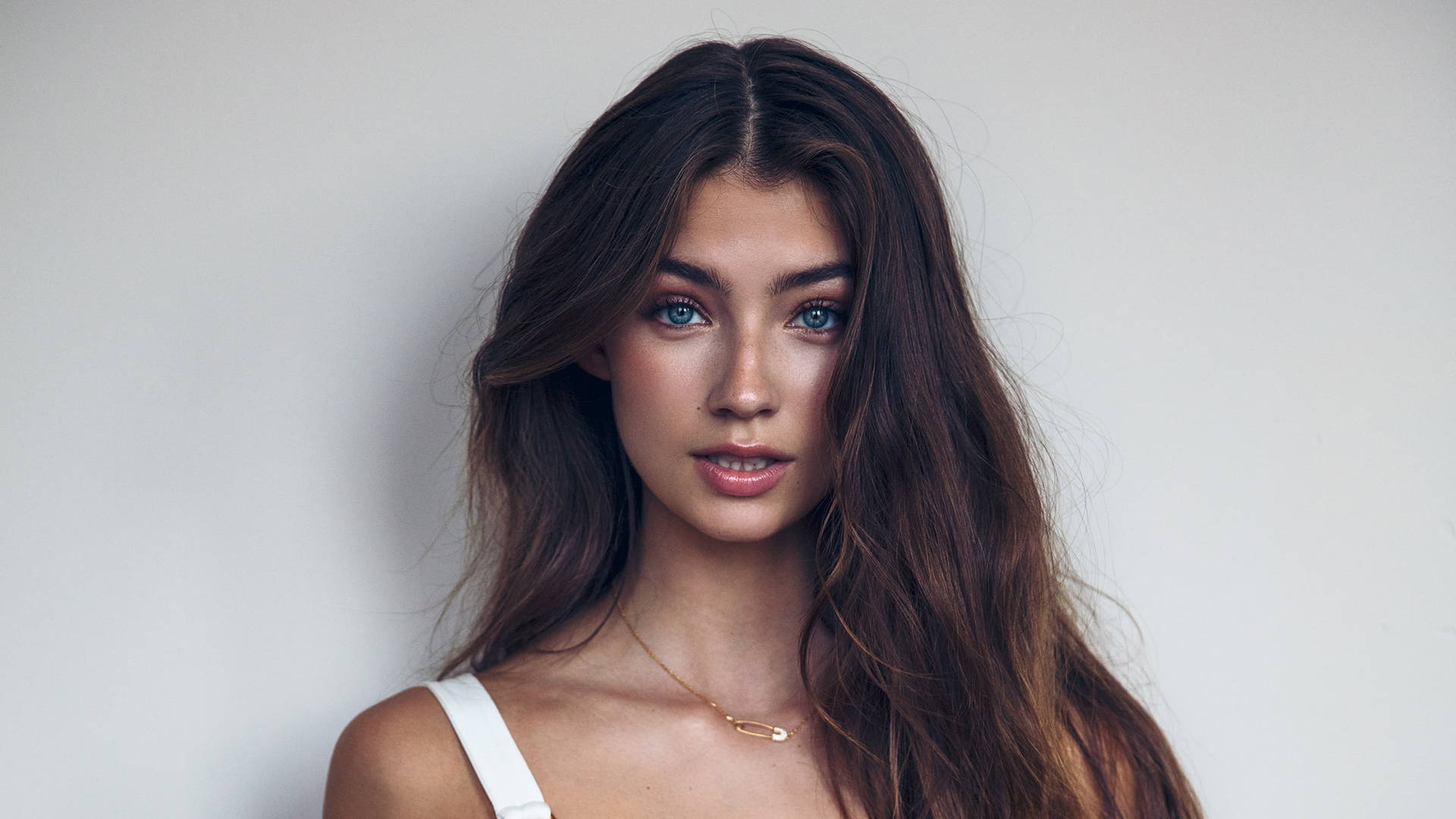 German Girl Wallpaper