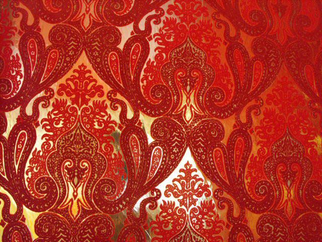 Morrocan Flocked Velvet Wallpaper   Red Burgundy [WFLO 9655
