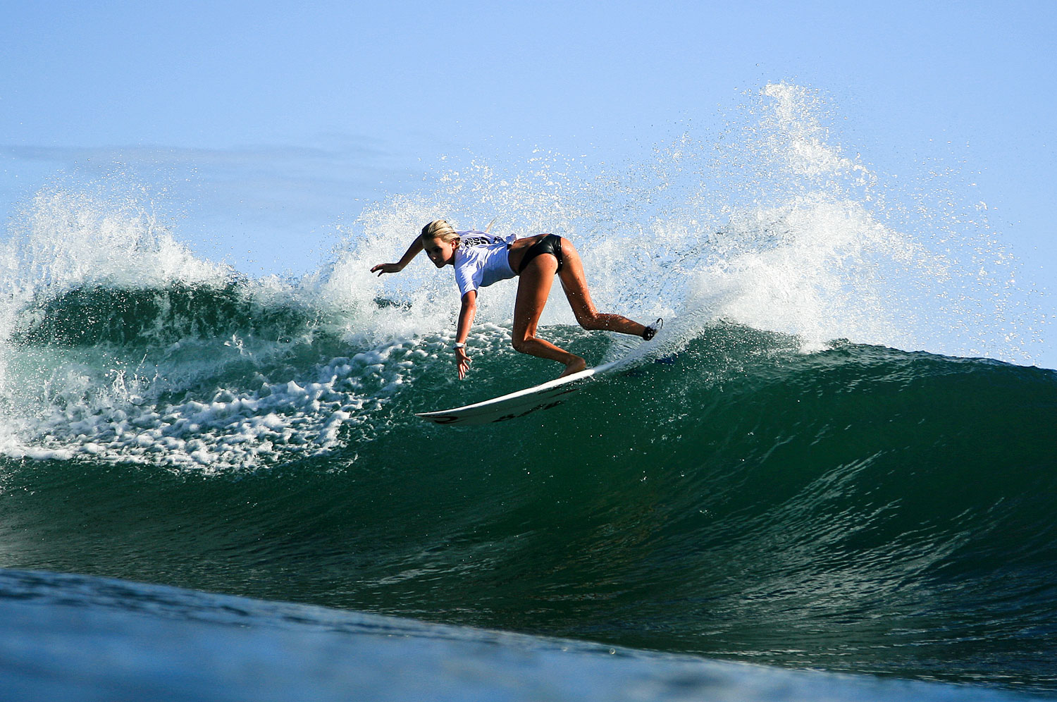 Alana Blanchard Surfing Wallpaper