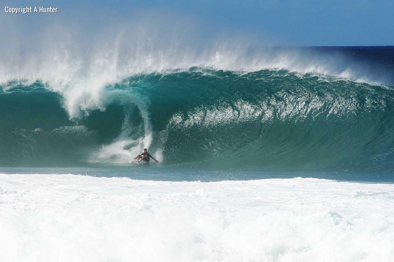Pipeline Surfing December Hawaii Pictures