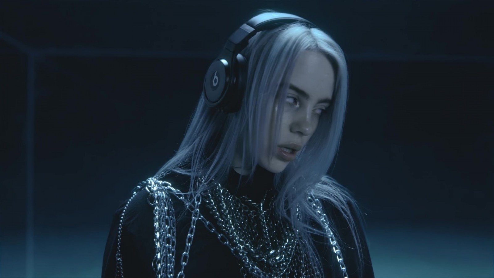 Billie Eilish HD Wallpaper