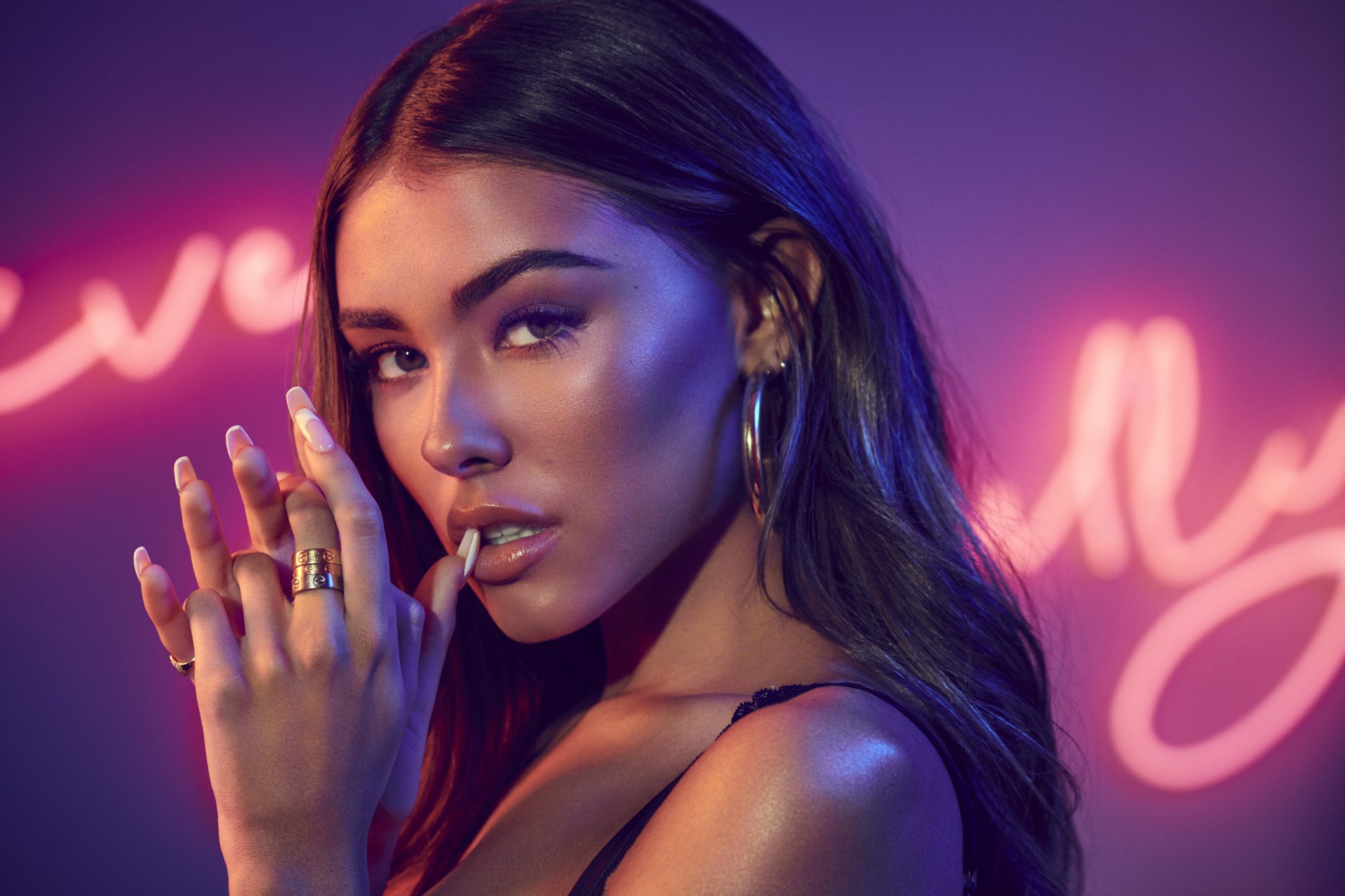 Madison Beer HD Wallpaper