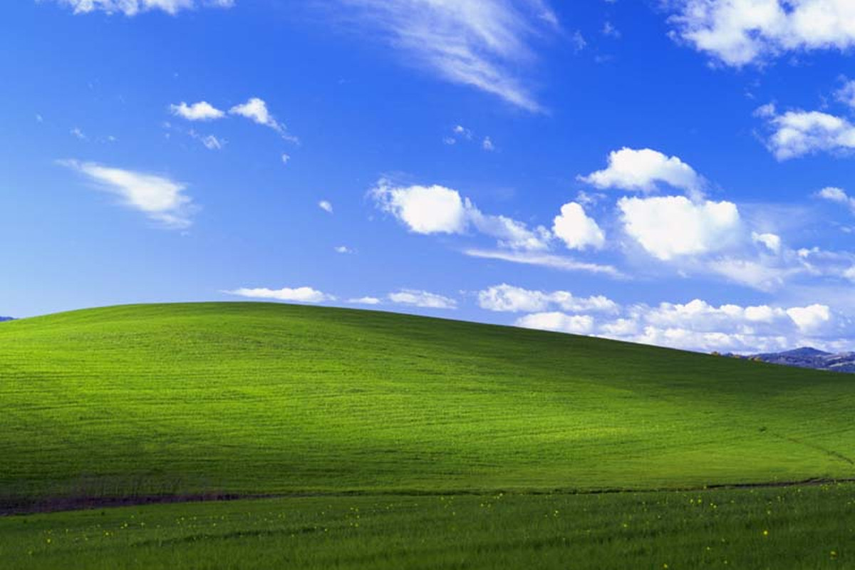 How The Rolling Hills Of Bliss Changed Desktop Background