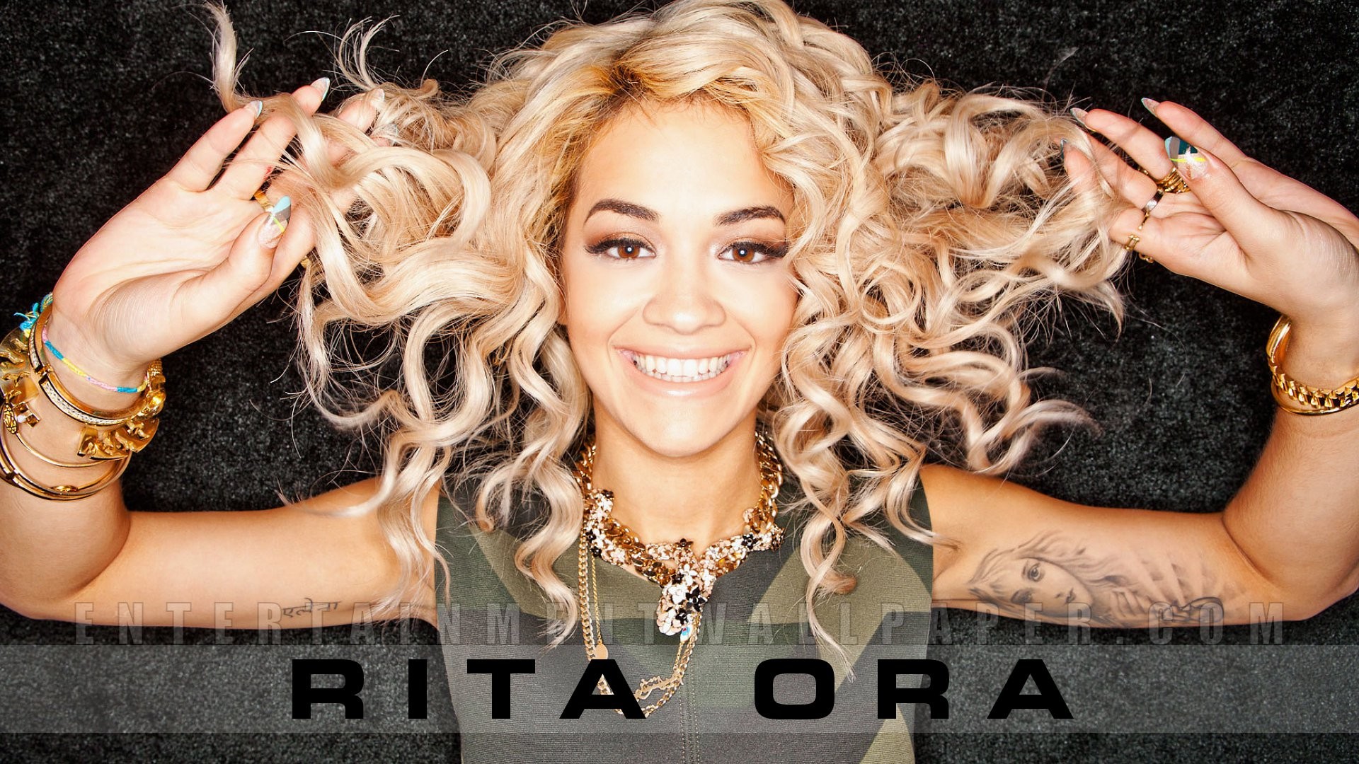 Rita Ora Wallpaper