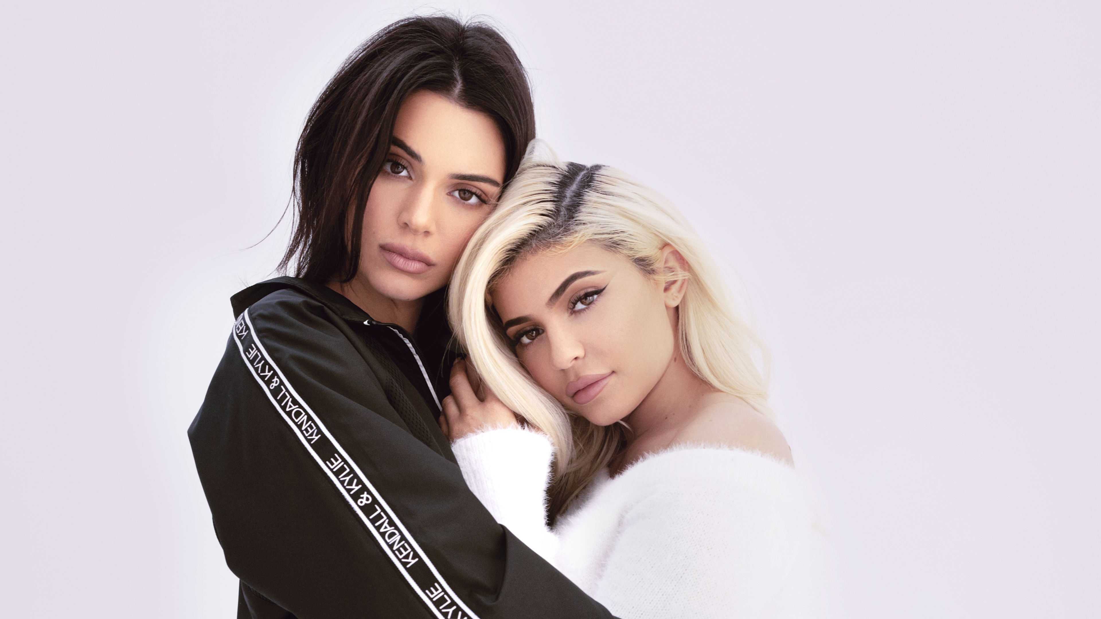 Kylie And Kendall Jenner 4k HD Celebrities Wallpaper Image