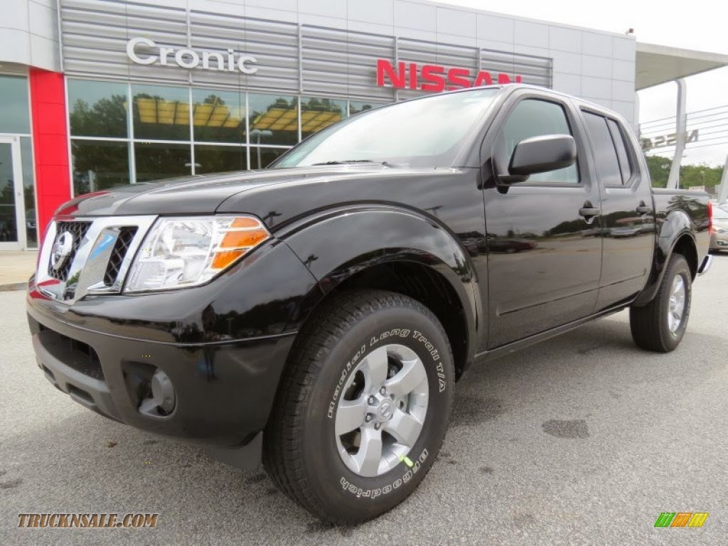 The New Nissan Frontier Sv Crew Cab Cool Trcuk Body Type Car