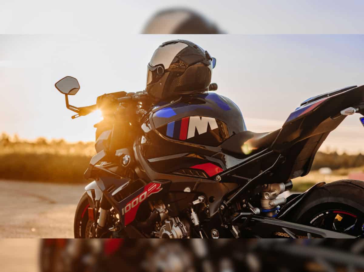 Bmw M R Superbike Launched In India Check Price Variants