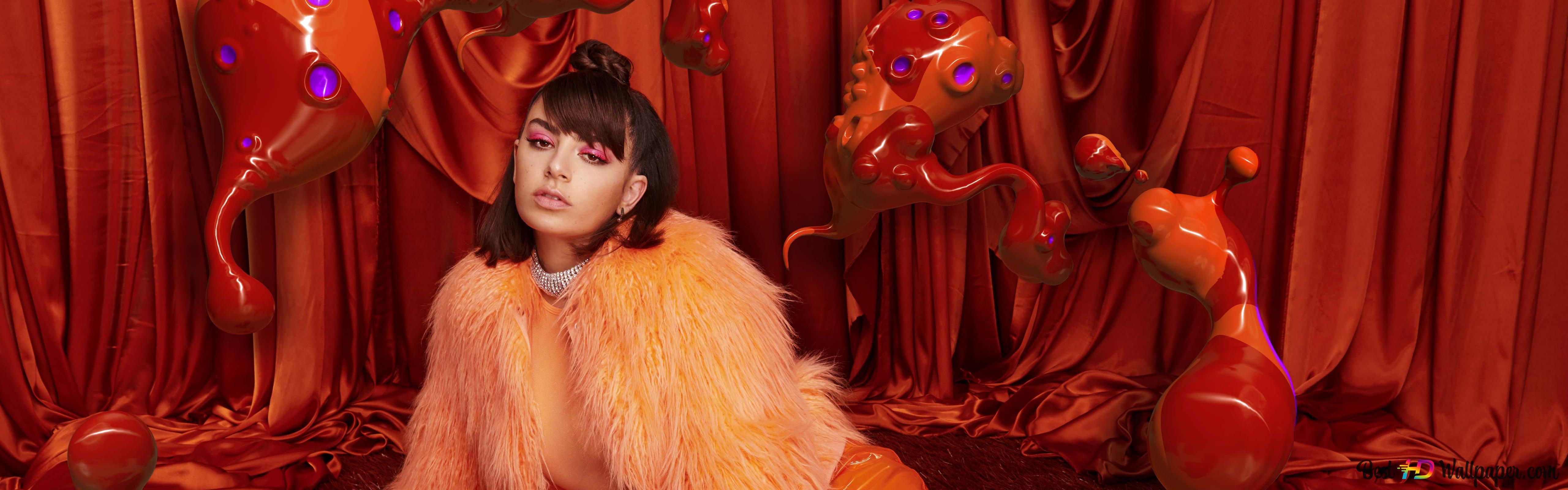 Charli Xcx Wallpaper
