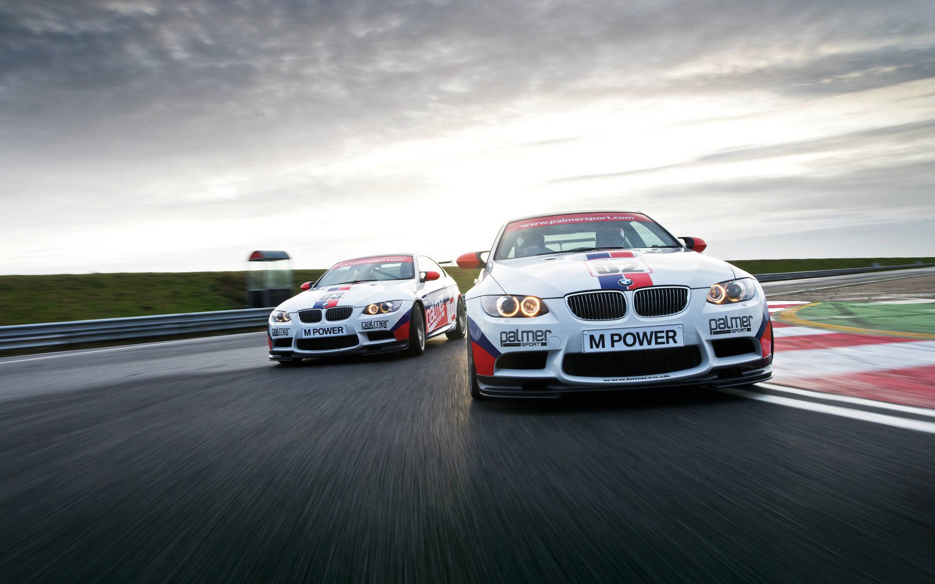 Wallpaper Bmw M3 E92 Sports Car In Racing HD Picture Image