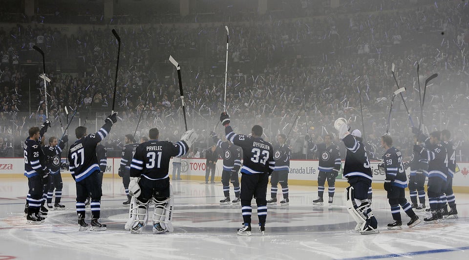 Jets vs Kings   04102013   Winnipeg Jets   Game and Event Photo
