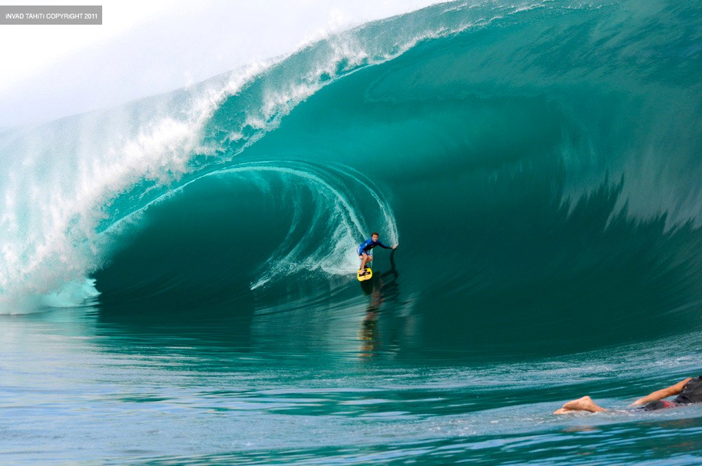 Gallery For Surfing Teahupoo Wallpaper